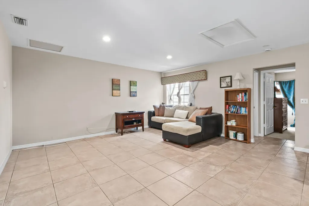 1003 Ocean Dunes Circle Jupiter FL 33477