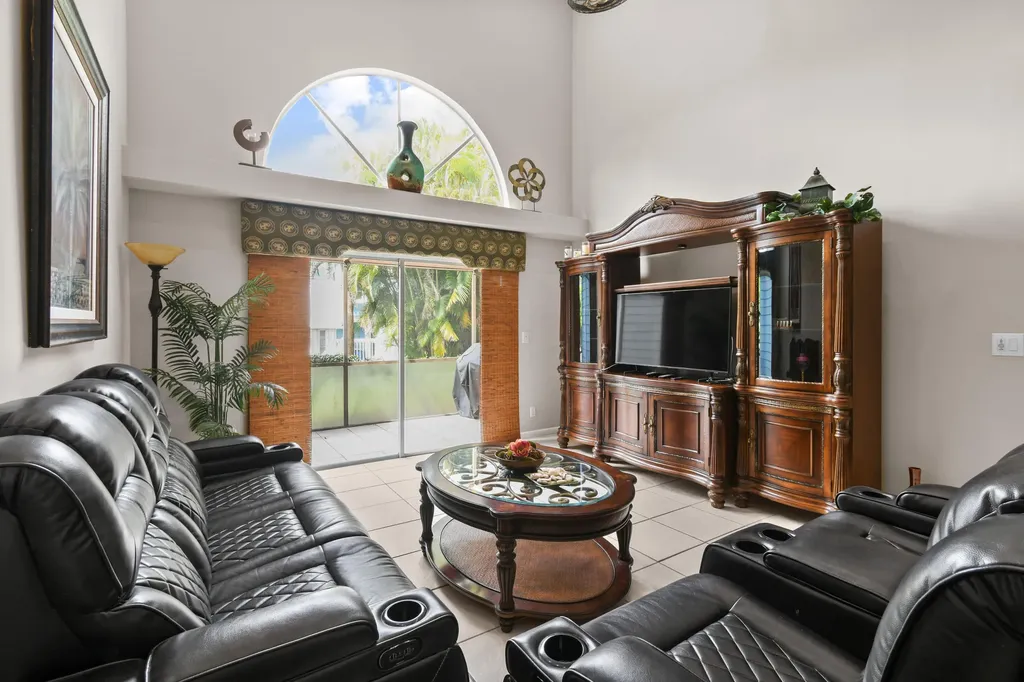 1003 Ocean Dunes Circle Jupiter FL 33477