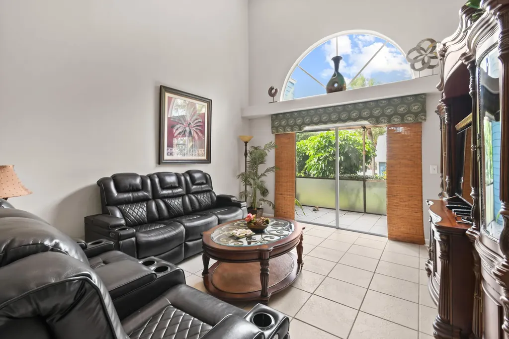1003 Ocean Dunes Circle Jupiter FL 33477