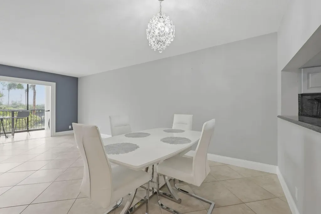 2206 S Cypress Bend Drive Pompano Beach FL 33069