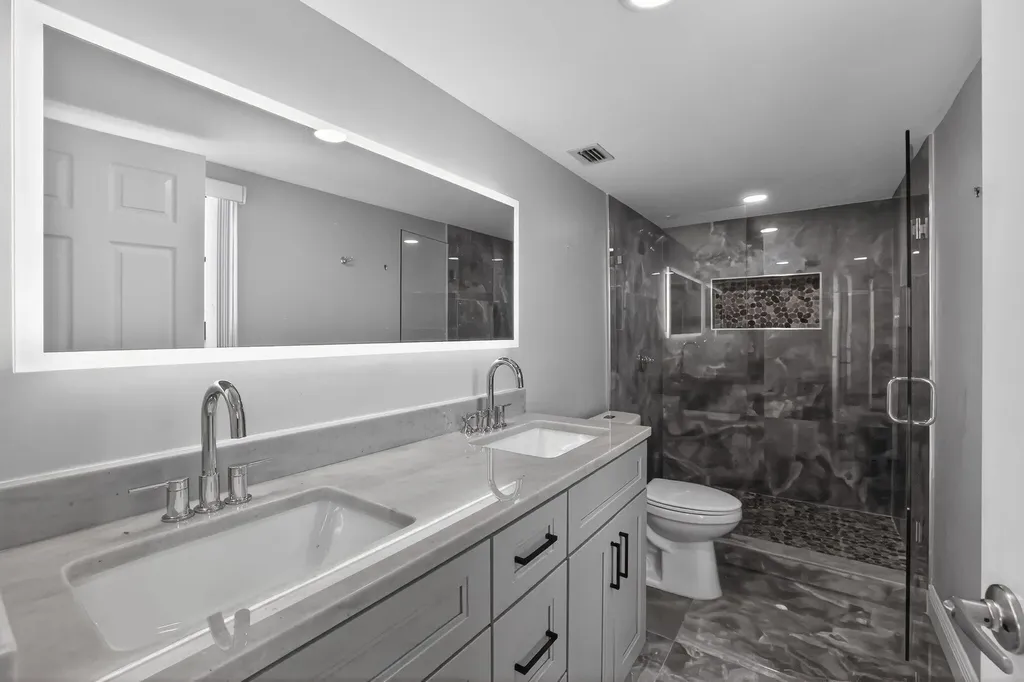 2206 S Cypress Bend Drive Pompano Beach FL 33069