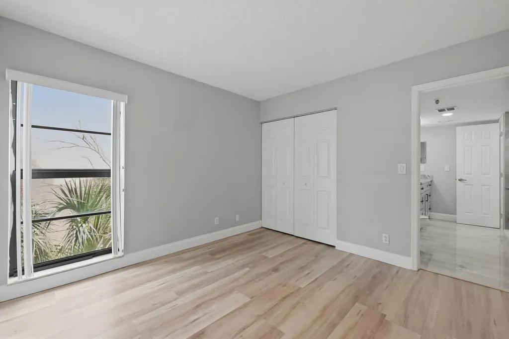 2206 S Cypress Bend Drive Pompano Beach FL 33069