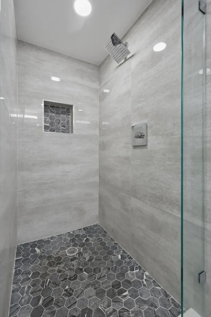 2206 S Cypress Bend Drive Pompano Beach FL 33069