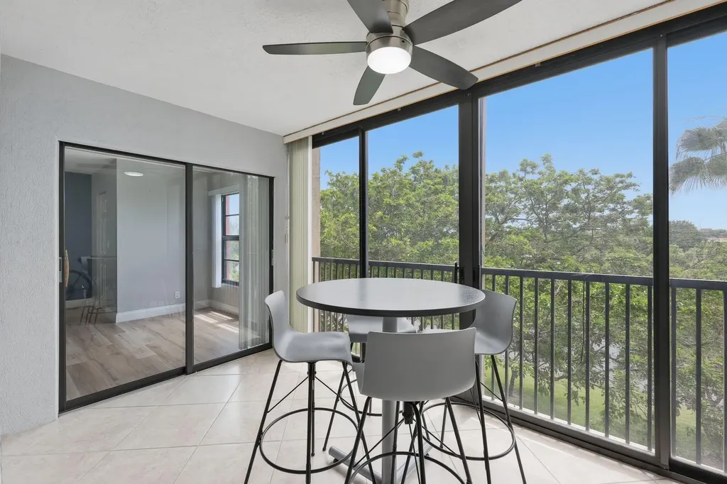 2206 S Cypress Bend Drive Pompano Beach FL 33069