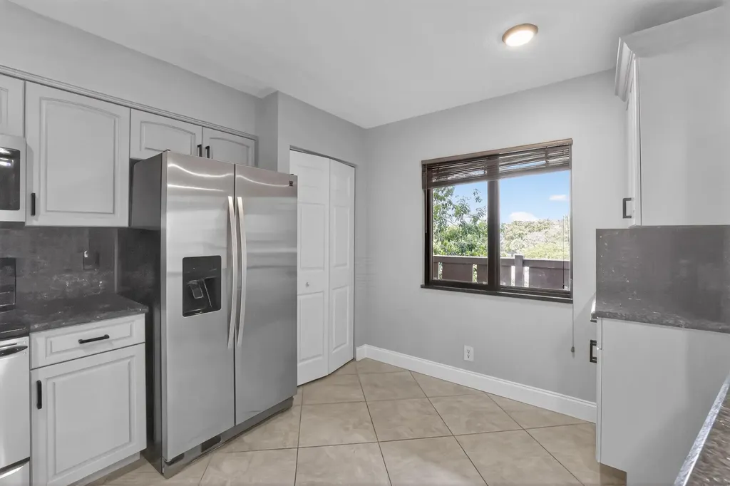2206 S Cypress Bend Drive Pompano Beach FL 33069