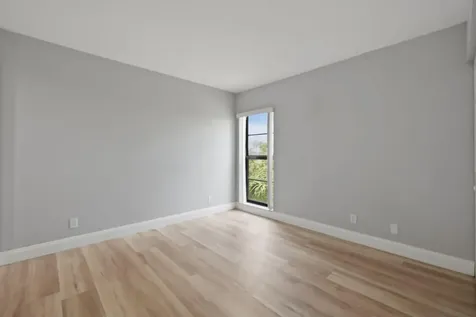 2206 S Cypress Bend Drive Pompano Beach FL 33069