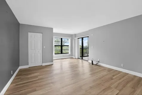 2206 S Cypress Bend Drive Pompano Beach FL 33069