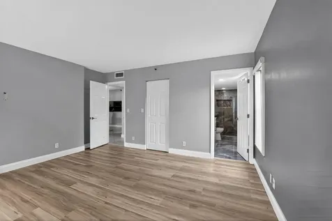 2206 S Cypress Bend Drive Pompano Beach FL 33069