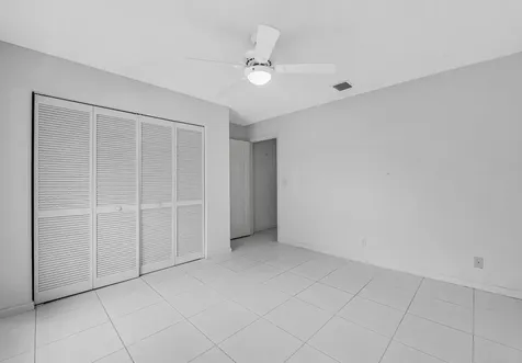 9758 Harbour Lake Circle Boynton Beach FL 33437