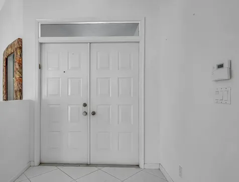9758 Harbour Lake Circle Boynton Beach FL 33437