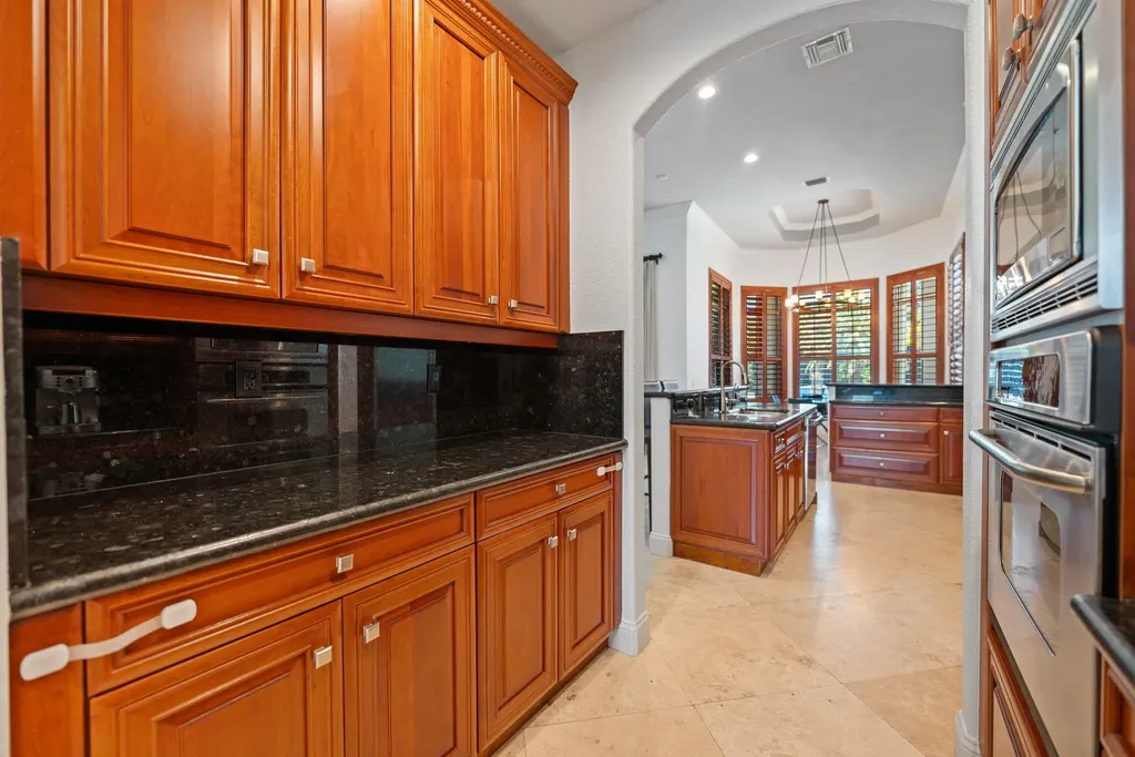 11371 NW 6th Street Plantation FL 33325