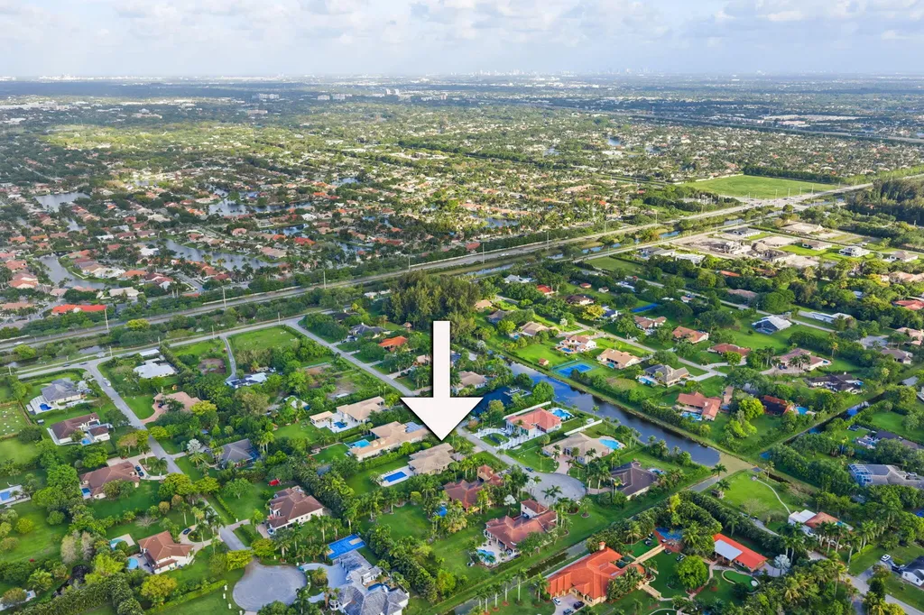 11371 NW 6th Street Plantation FL 33325