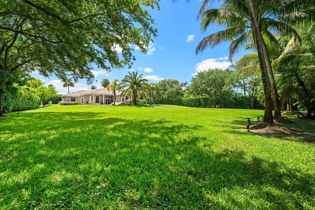 11371 NW 6th Street Plantation FL 33325