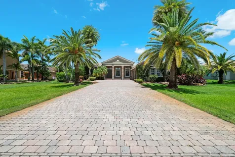 11371 NW 6th Street Plantation FL 33325