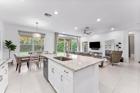 10021 Steamboat Springs Circle Delray Beach FL 33446