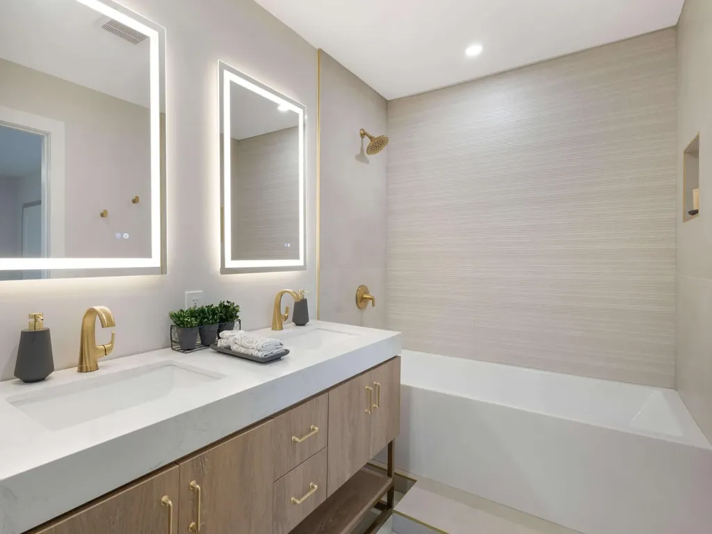 7 Crossings Circle Boynton Beach FL 33435