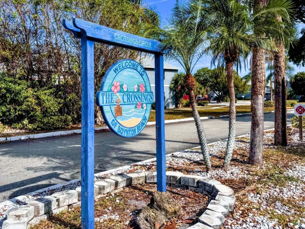 7 Crossings Circle Boynton Beach FL 33435