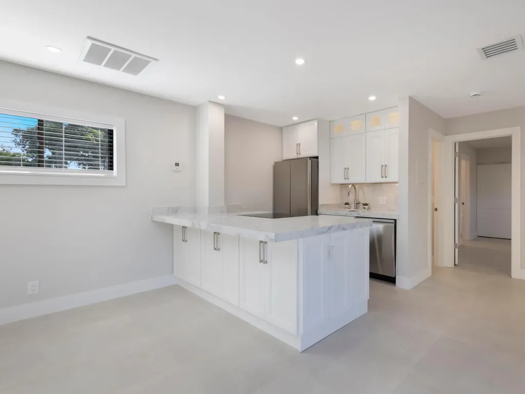 7 Crossings Circle Boynton Beach FL 33435