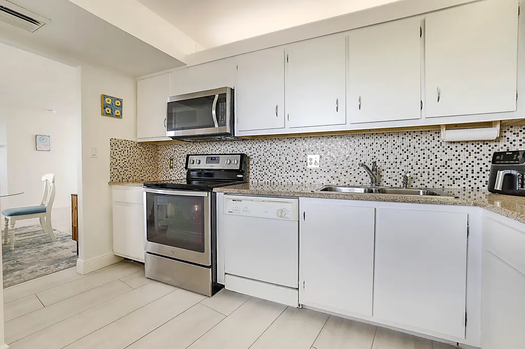 100 Ocean Trail Way Jupiter FL 33477
