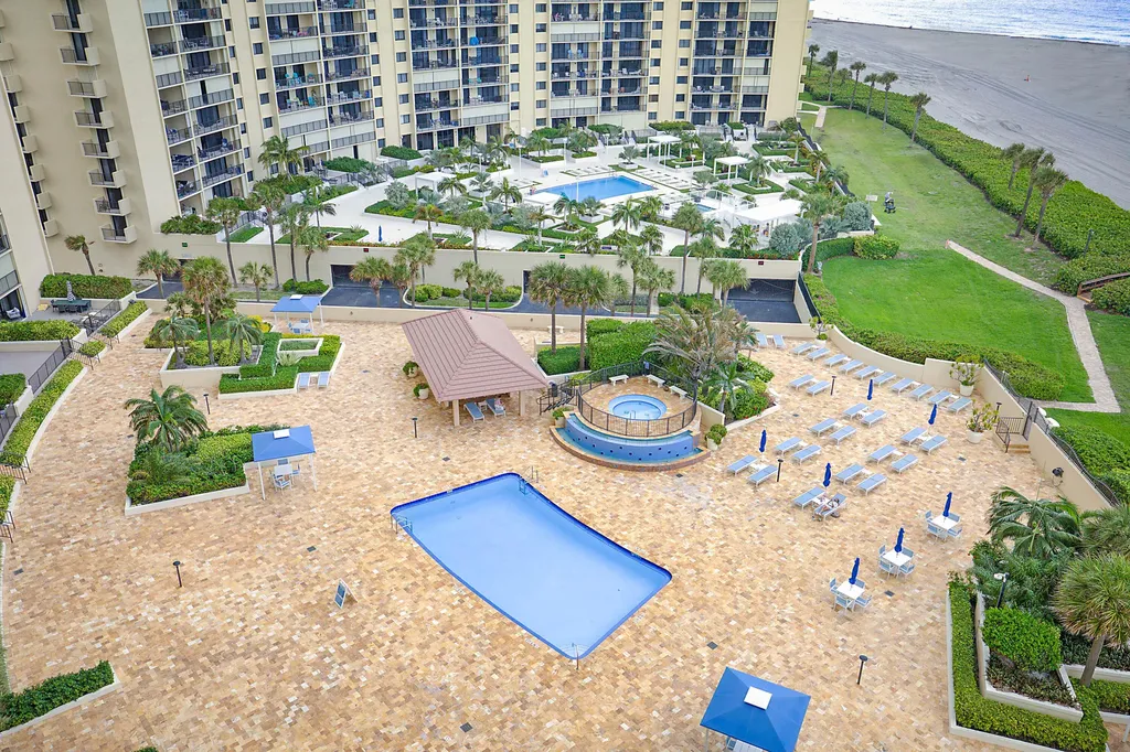 100 Ocean Trail Way Jupiter FL 33477