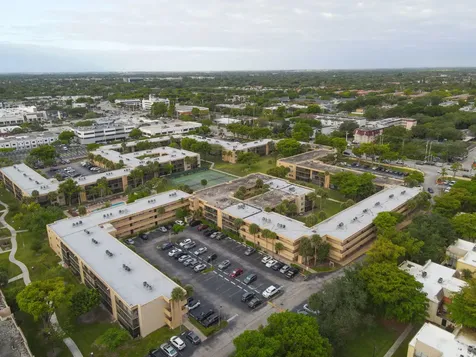 8415 SW 107th Avenue Miami FL 33173