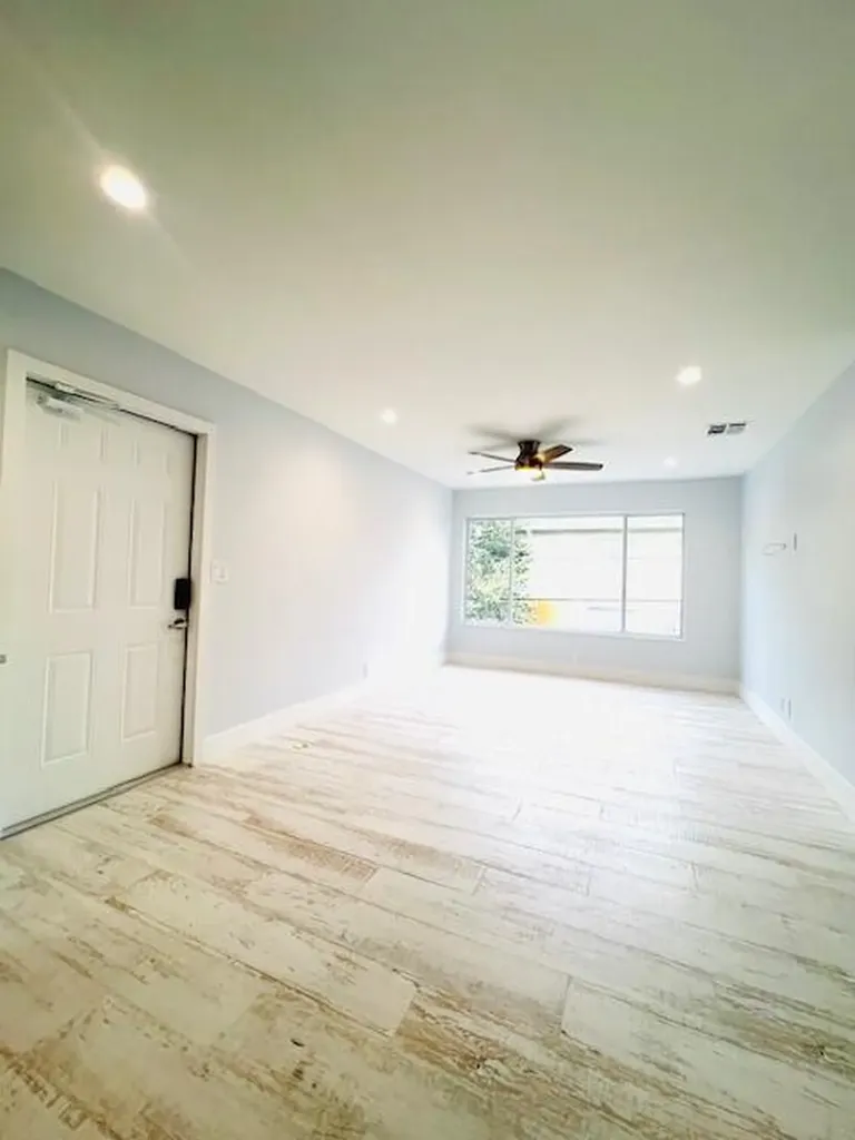 206 SE 1st Avenue Delray Beach FL 33444