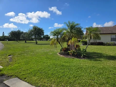14103 Nesting Way Delray Beach FL 33484