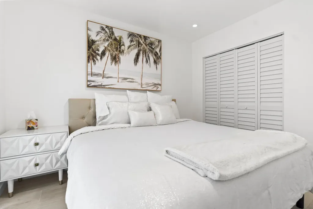235 NE 20th Street Boca Raton FL 33431