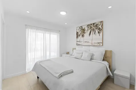 235 NE 20th Street Boca Raton FL 33431