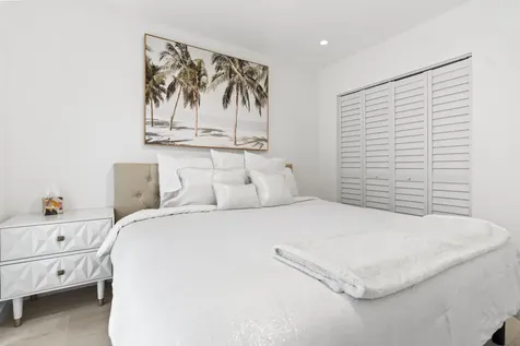 235 NE 20th Street Boca Raton FL 33431
