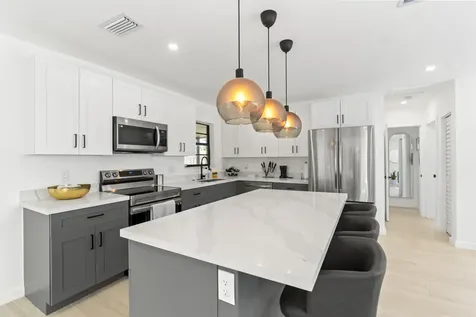 235 NE 20th Street Boca Raton FL 33431