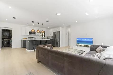 235 NE 20th Street Boca Raton FL 33431