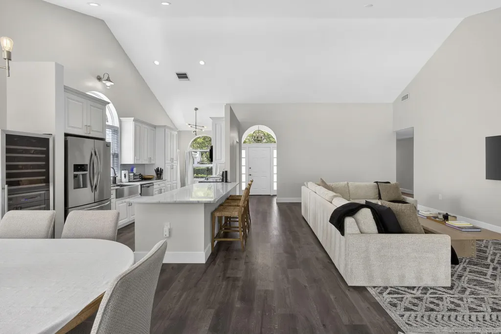 2760 White Wing Lane West Palm Beach FL 33409