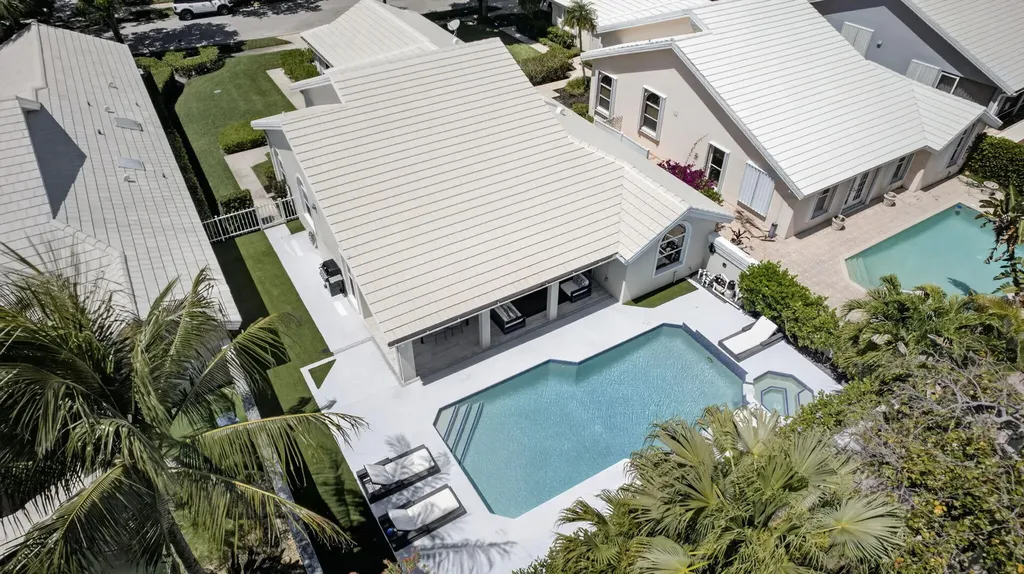 2760 White Wing Lane West Palm Beach FL 33409