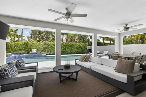 2760 White Wing Lane West Palm Beach FL 33409