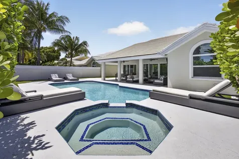 2760 White Wing Lane West Palm Beach FL 33409