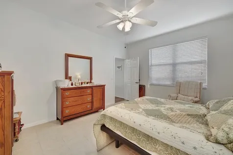 211 NW Zanzibar Place Port St Lucie FL 34986