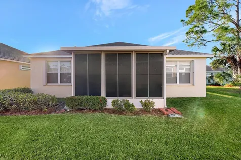 211 NW Zanzibar Place Port St Lucie FL 34986