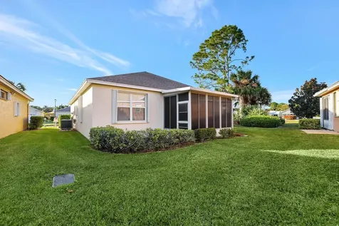 211 NW Zanzibar Place Port St Lucie FL 34986