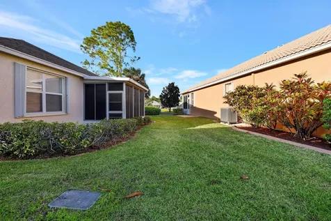 211 NW Zanzibar Place Port St Lucie FL 34986