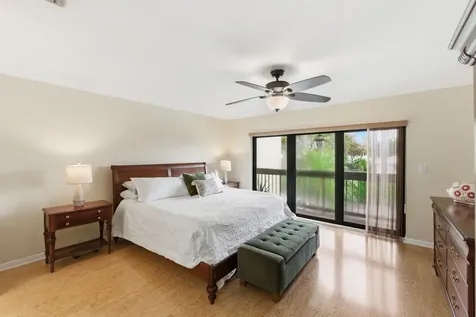6043 Bayview Drive Fort Lauderdale FL 33308