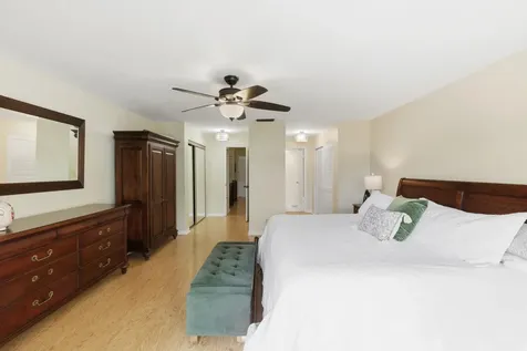 6043 Bayview Drive Fort Lauderdale FL 33308