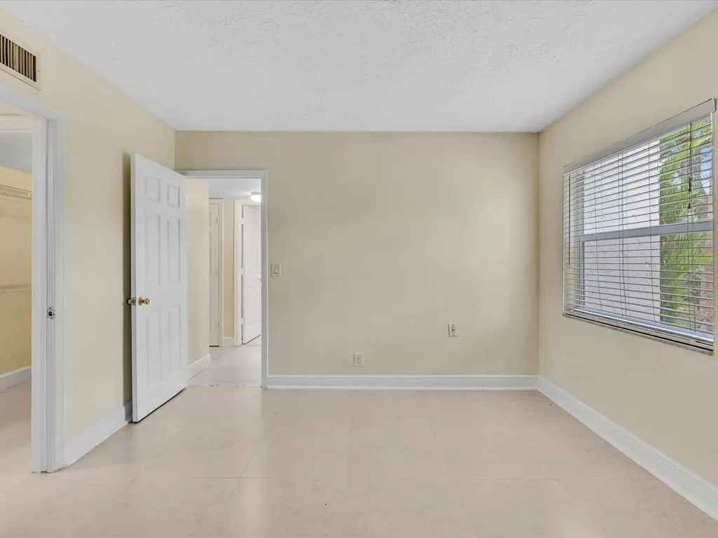 644 NW 13th Street Boca Raton FL 33486