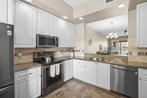 16 W Harbour Isle Drive Drive W Fort Pierce FL 34949