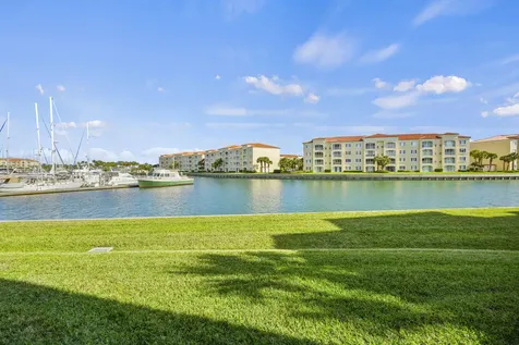 16 W Harbour Isle Drive Drive W Fort Pierce FL 34949