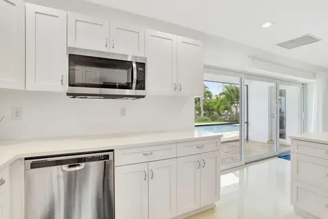 1410 SE 12th Street Deerfield Beach FL 33441
