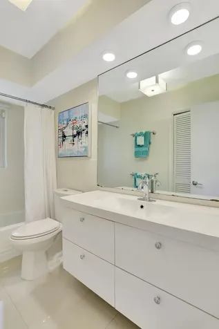 1410 SE 12th Street Deerfield Beach FL 33441