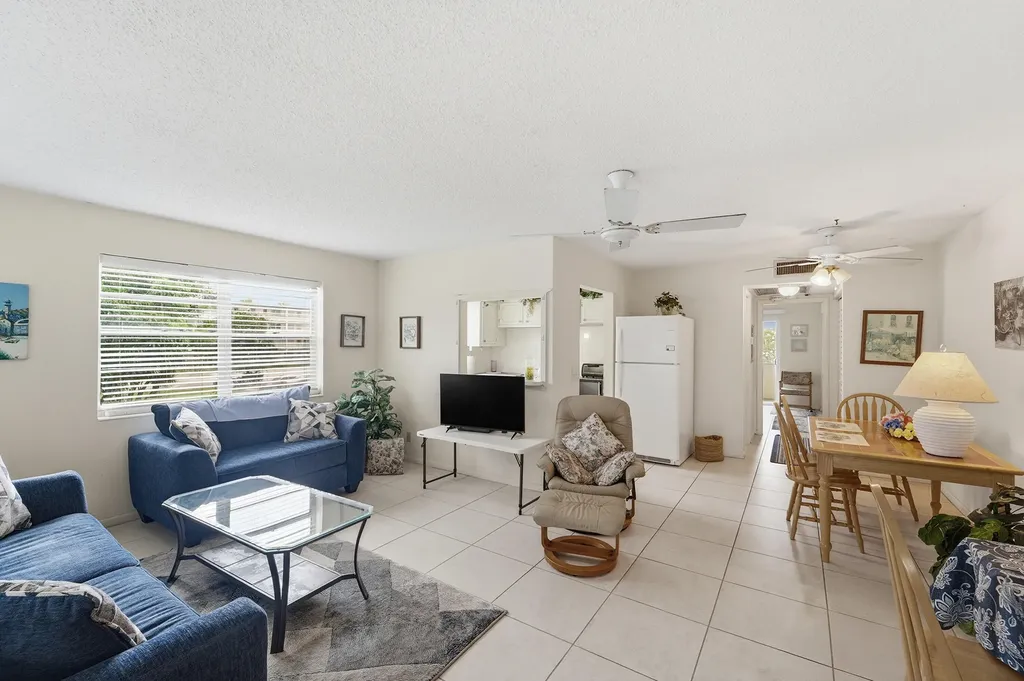 80 Harwood H Deerfield Beach FL 33442