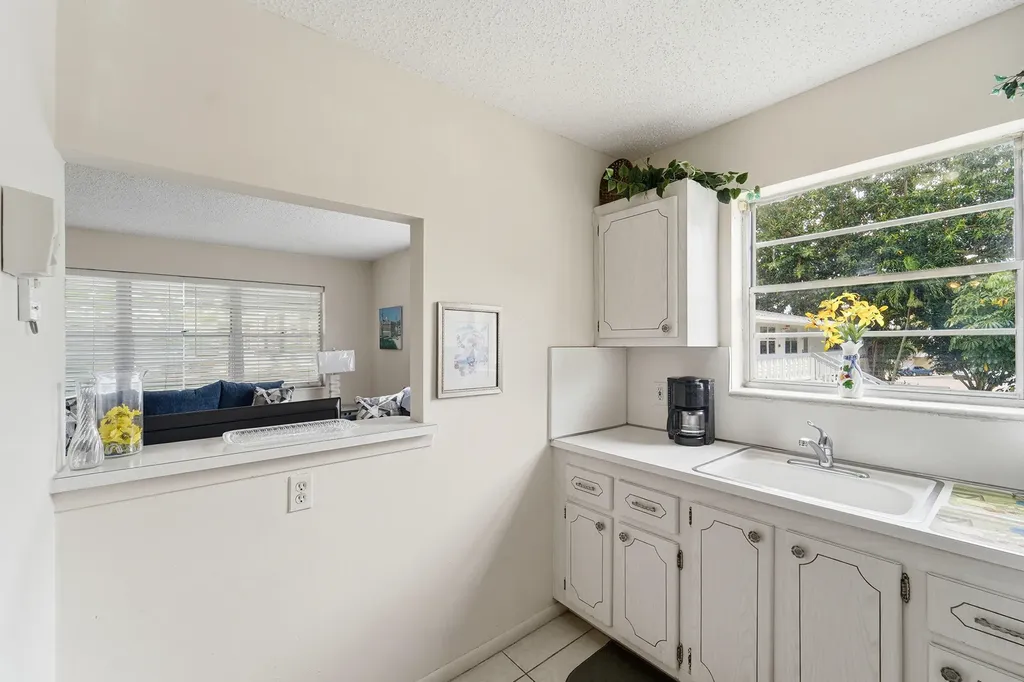 80 Harwood H Deerfield Beach FL 33442