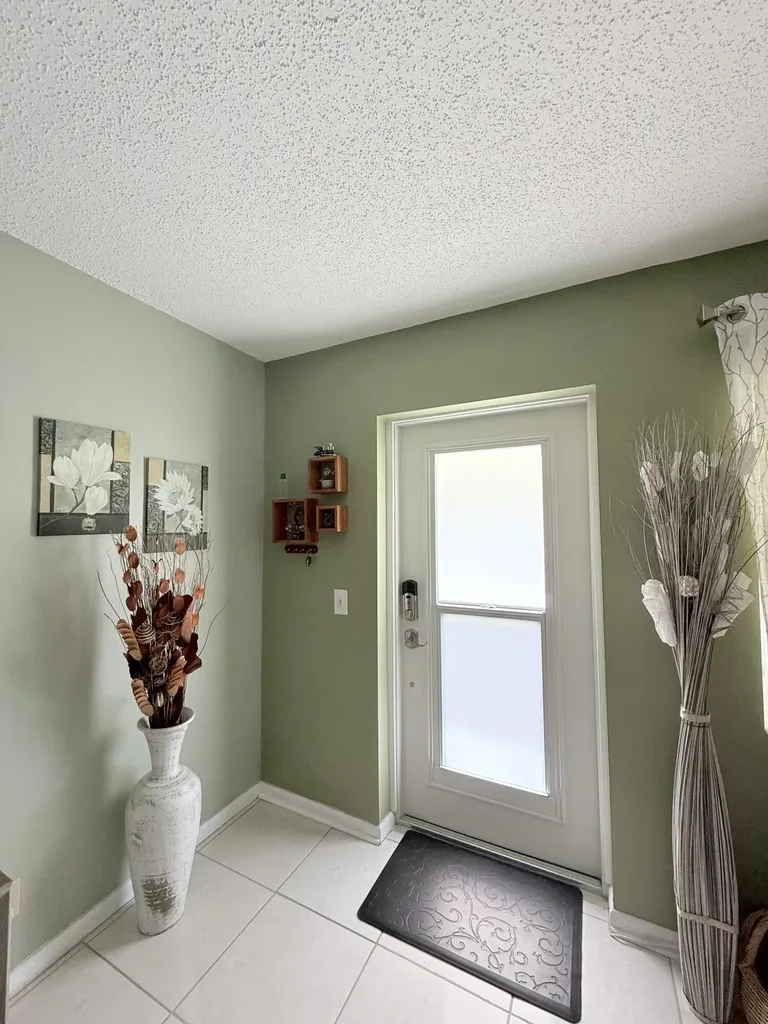 204 Durham D Deerfield Beach FL 33442